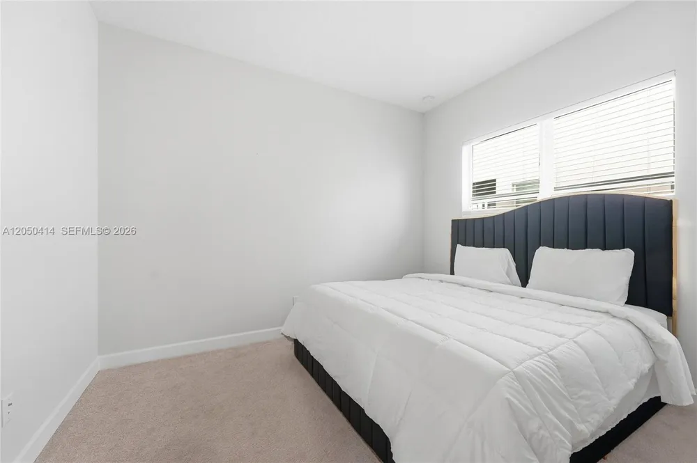 15239 Goldfinch Cir #15239 Westlake, FL 33470