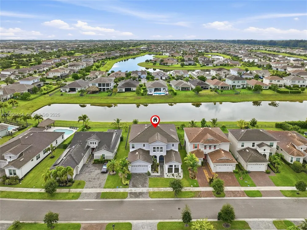 15239 Goldfinch Cir #15239 Westlake, FL 33470