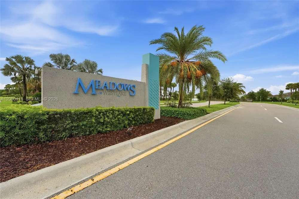 15239 Goldfinch Cir #15239 Westlake, FL 33470