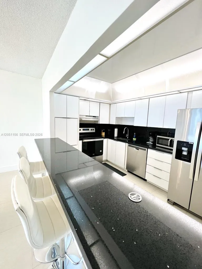 19370 Collins Ave #918 Sunny Isles Beach, FL 33160