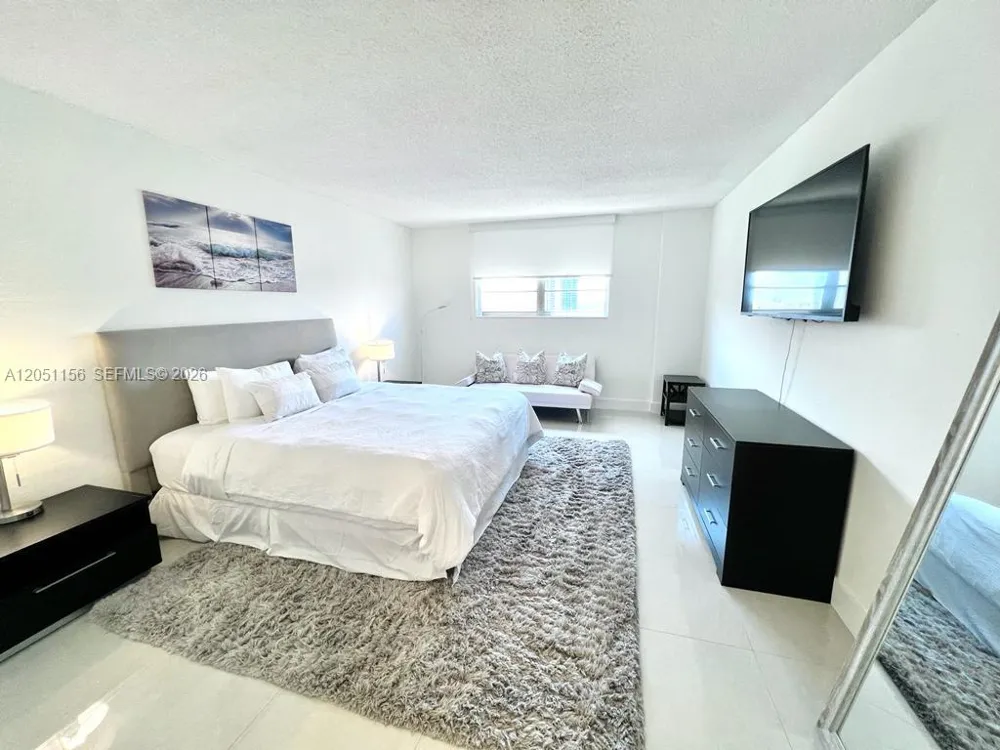 19370 Collins Ave #918 Sunny Isles Beach, FL 33160