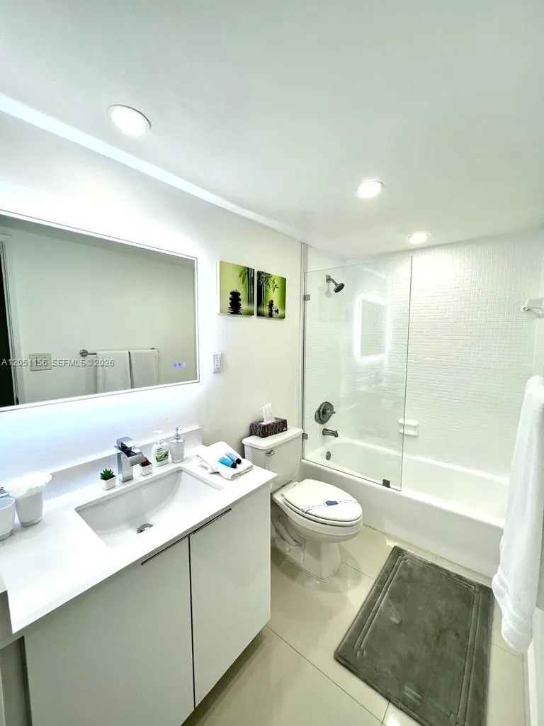 19370 Collins Ave #918 Sunny Isles Beach, FL 33160