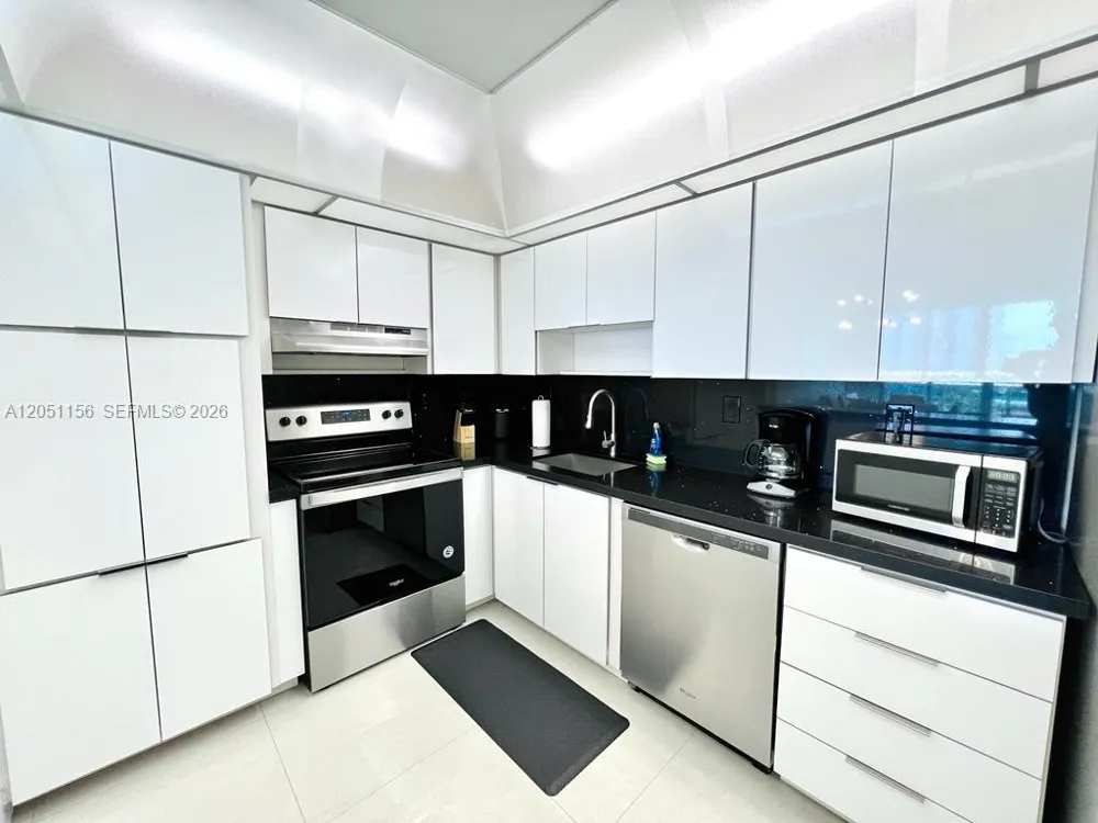 19370 Collins Ave #918 Sunny Isles Beach, FL 33160