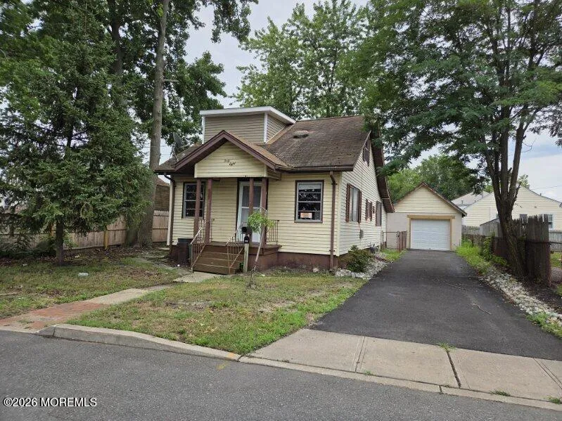 48 Leola Avenue Keansburg, NJ 07734