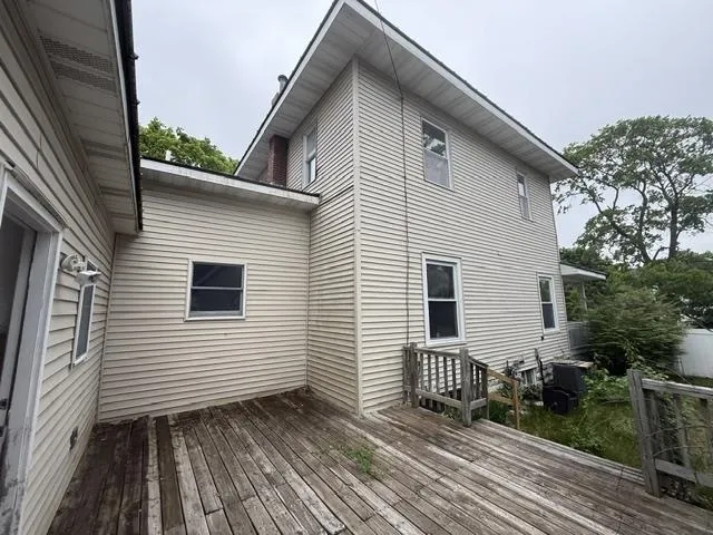 319 E Nelson Street Cadillac City, MI 49601