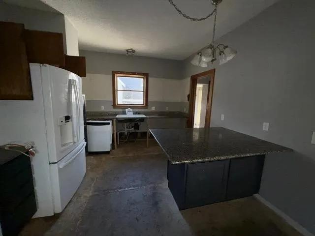 319 E Nelson Street Cadillac City, MI 49601