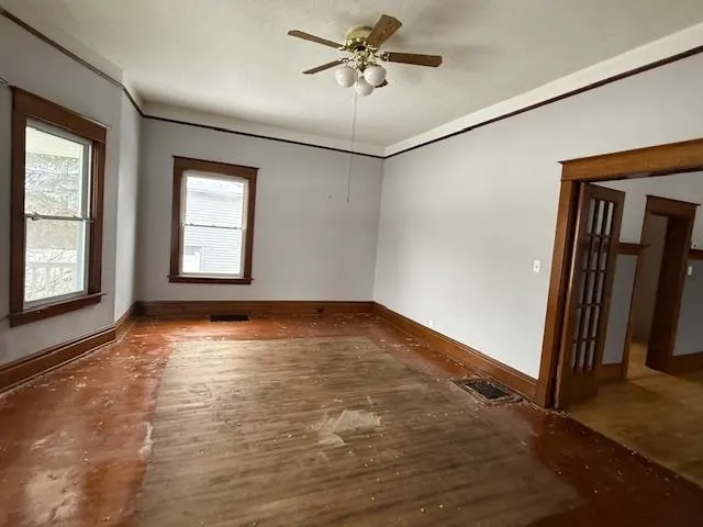 319 E Nelson Street Cadillac City, MI 49601