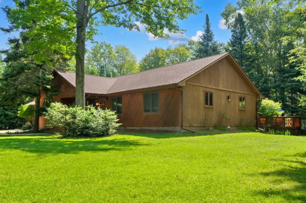 7398 Huntington Drive Oscoda Charter Township, MI 48750