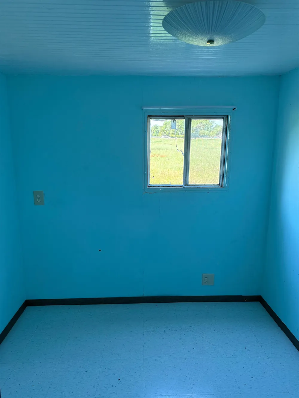 1395 E Duck Lake Road Green Lake Township, MI 49637