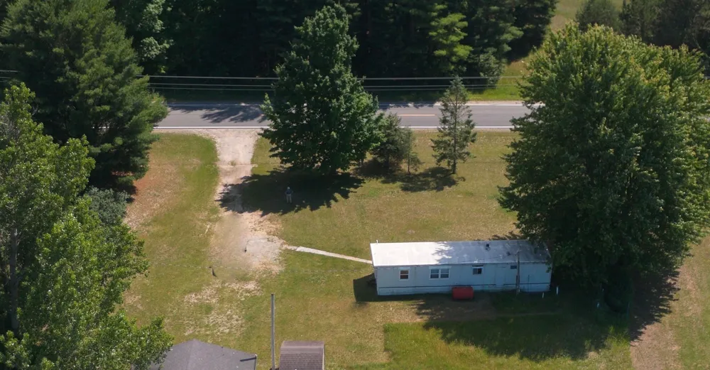 1395 E Duck Lake Road Green Lake Township, MI 49637