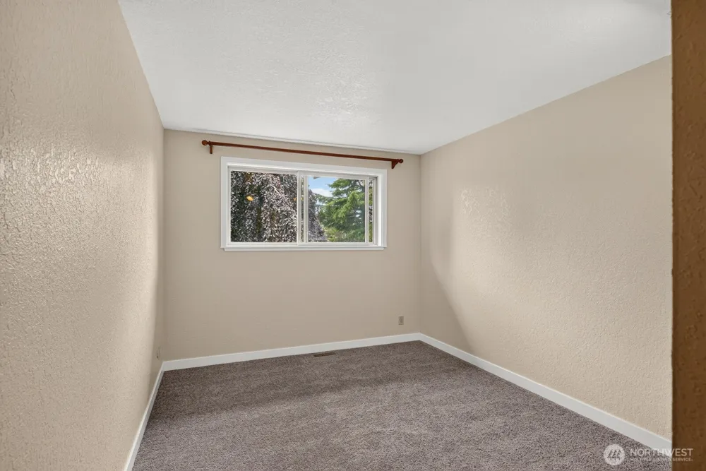 2301 Monica Drive Mount Vernon, WA 98273