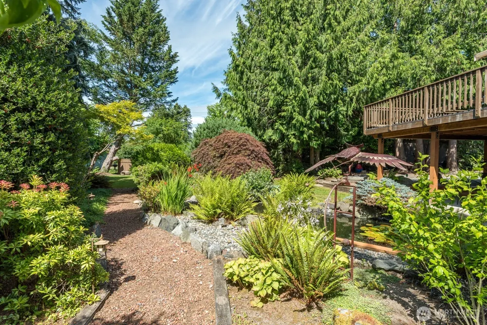2301 Monica Drive Mount Vernon, WA 98273