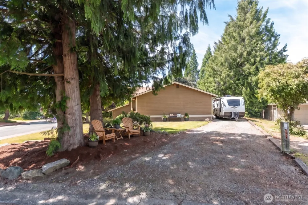 2301 Monica Drive Mount Vernon, WA 98273