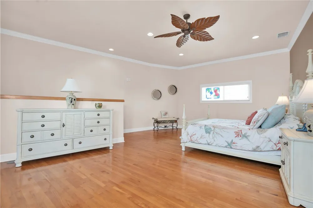 16102 4TH STREET E Redington Beach, FL 33708