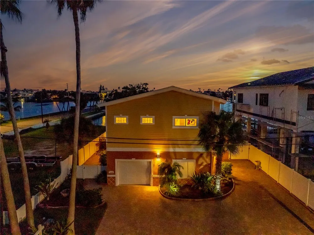 16102 4TH STREET E Redington Beach, FL 33708