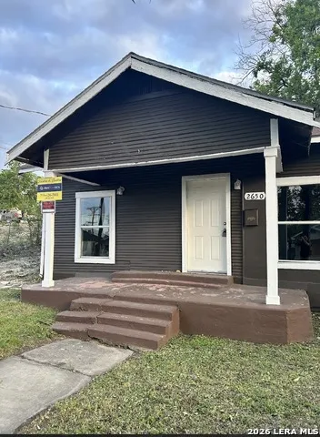 2650 E COMMERCE ST San Antonio, TX 78203