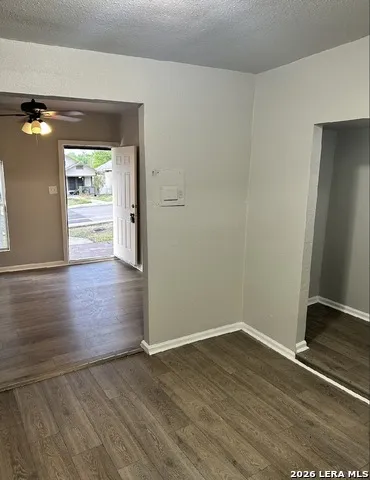 2650 E COMMERCE ST San Antonio, TX 78203