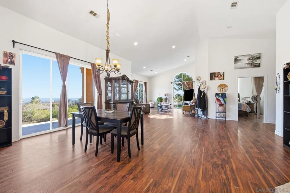 14789 Bonita Vista Way Jamul, CA 91935