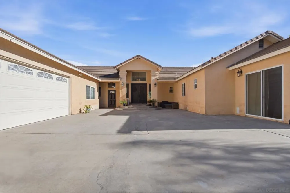 14789 Bonita Vista Way Jamul, CA 91935