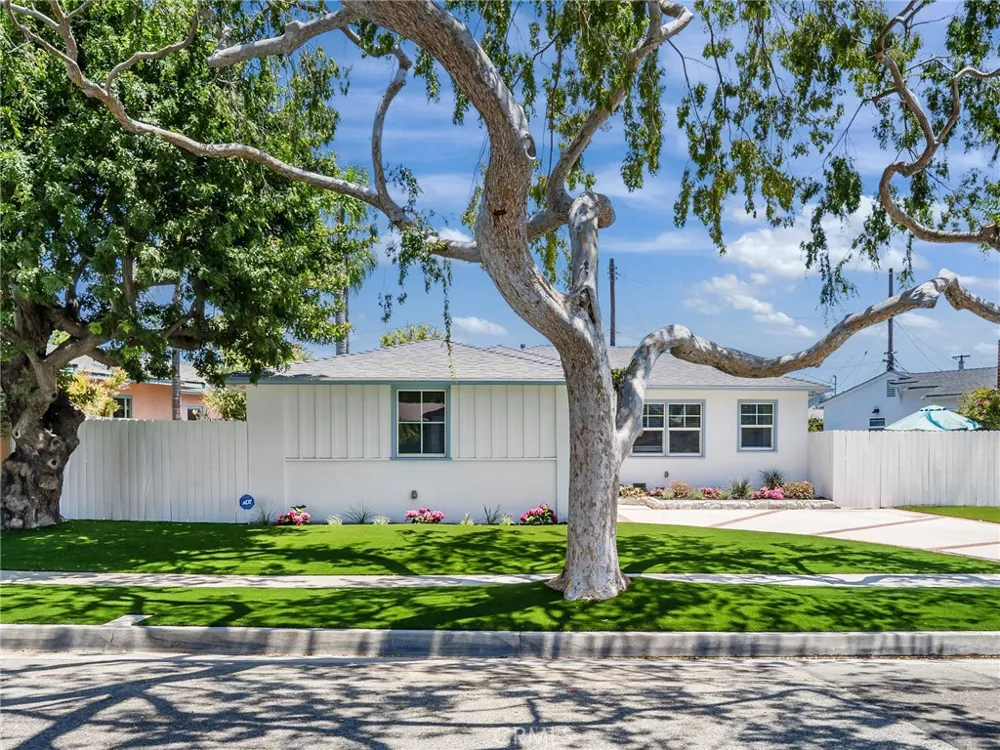 5535 W 142nd Place Hawthorne, CA 90250