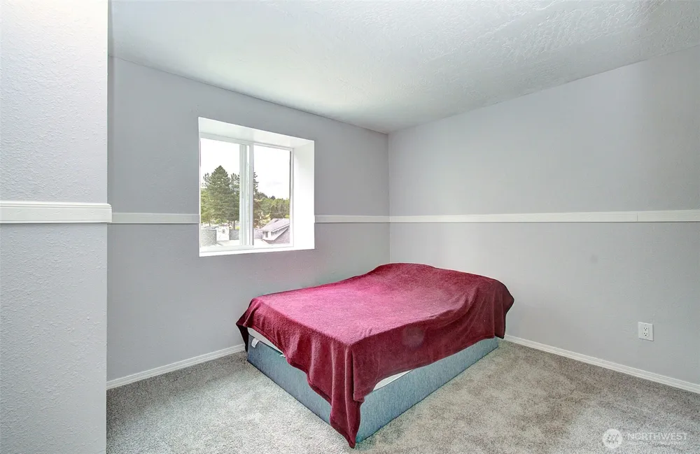 616 4th Avenue Kelso, WA 98626