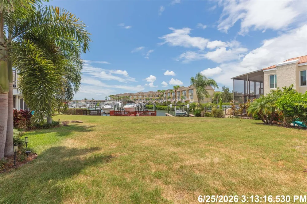 4207 FOGCUTTER COURT Tampa, FL 33615