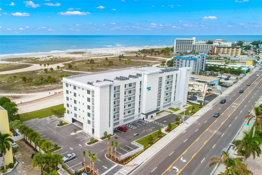 11500 GULF BOULEVARD #304 Treasure Island, FL 33706