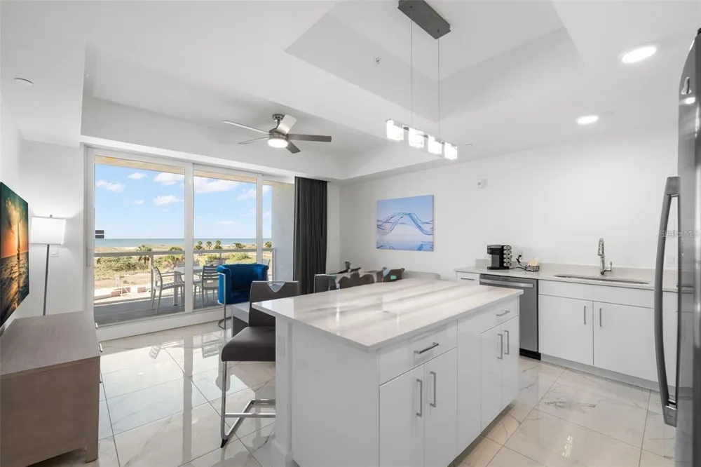 11500 GULF BOULEVARD #304 Treasure Island, FL 33706