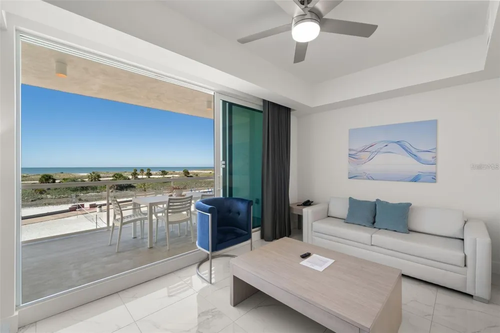 11500 GULF BOULEVARD #304 Treasure Island, FL 33706