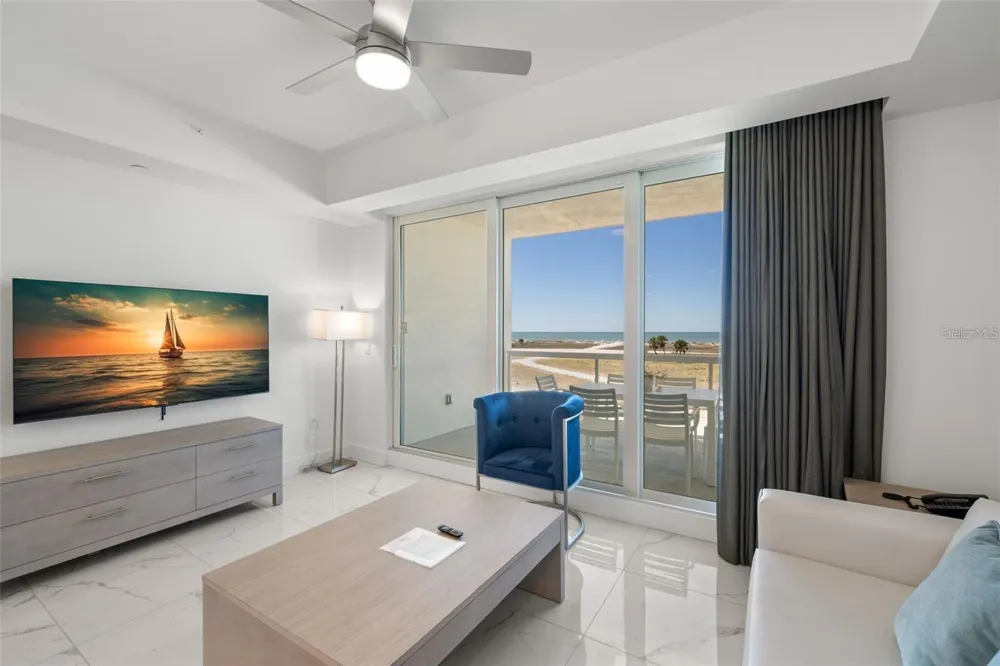 11500 GULF BOULEVARD #304 Treasure Island, FL 33706