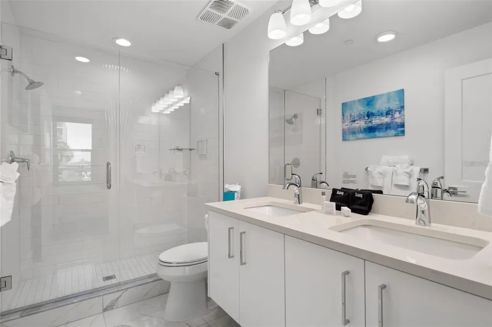 11500 GULF BOULEVARD #304 Treasure Island, FL 33706