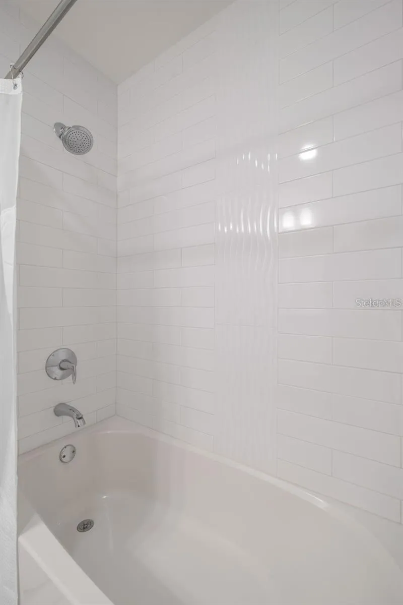 11500 GULF BOULEVARD #304 Treasure Island, FL 33706