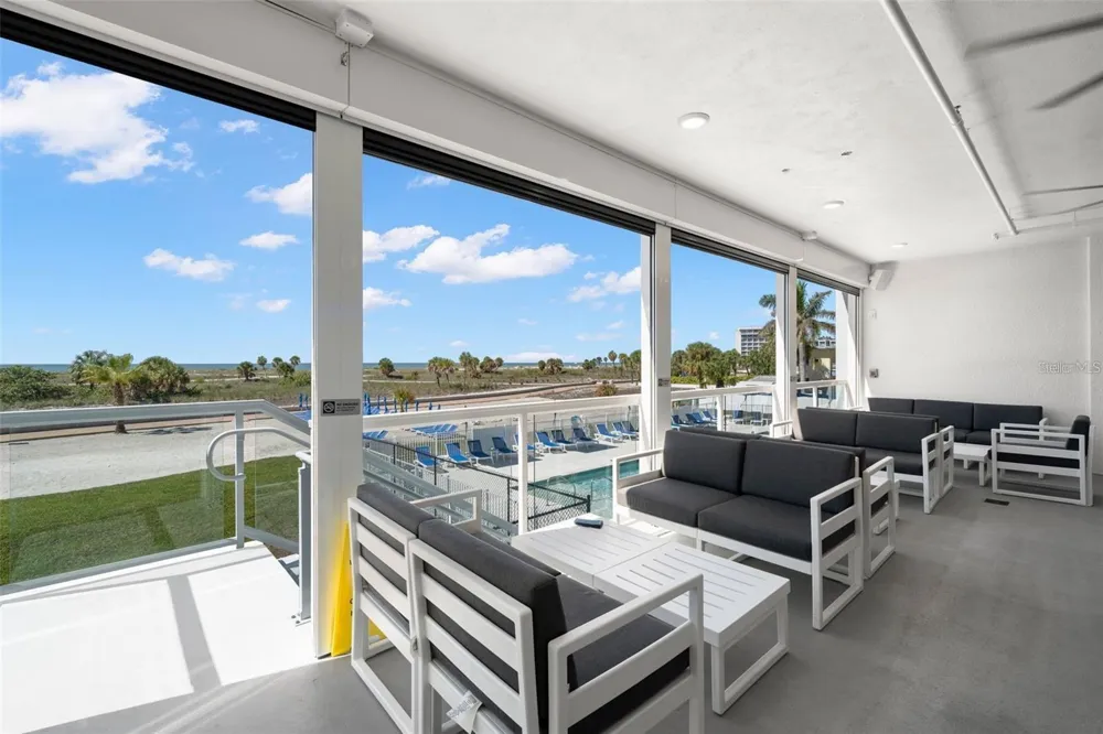 11500 GULF BOULEVARD #304 Treasure Island, FL 33706