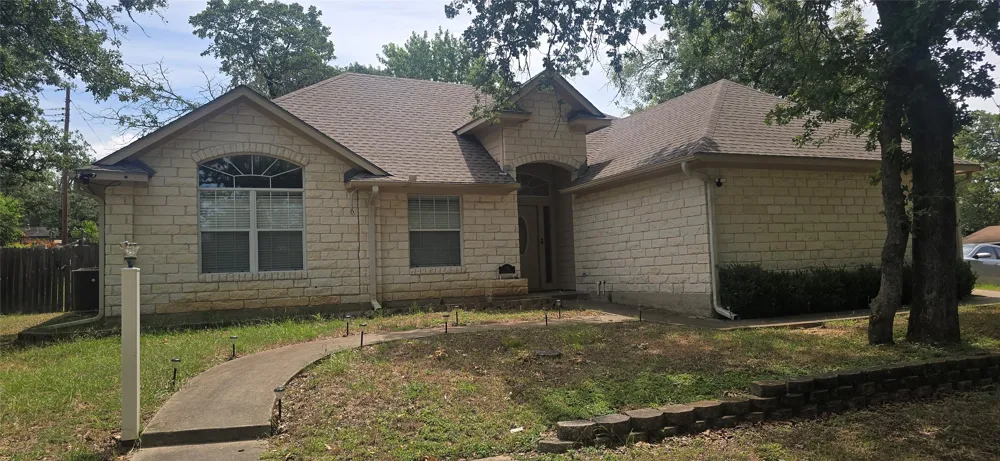 702 Ortega Street Rockdale, TX 76567