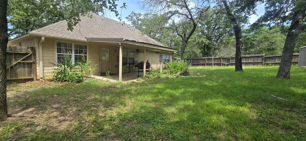 702 Ortega Street Rockdale, TX 76567