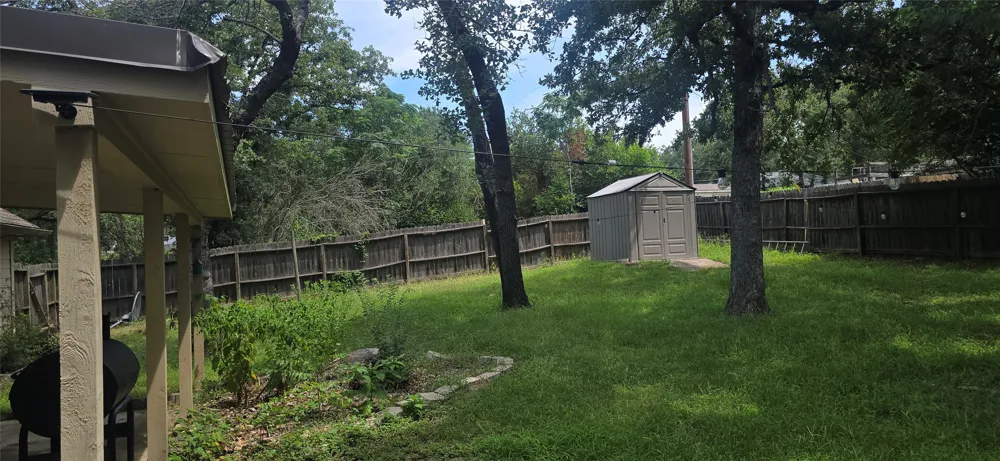 702 Ortega Street Rockdale, TX 76567