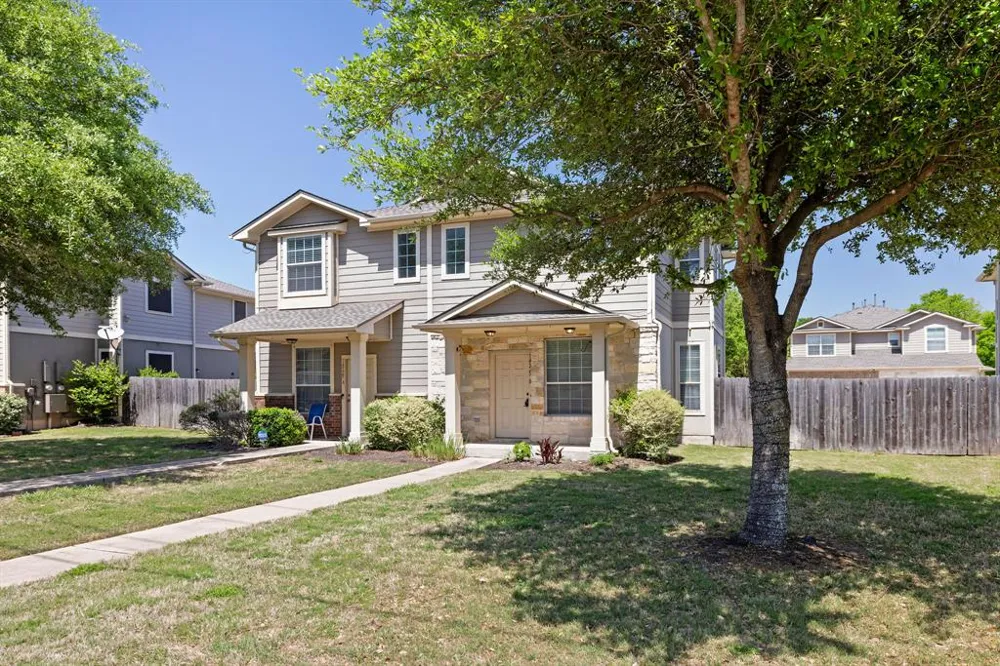 14525 Harris Ridge Boulevard #B Pflugerville, TX 78660