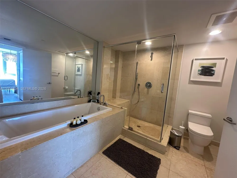 485 Brickell Ave #4408 Miami, FL 33131