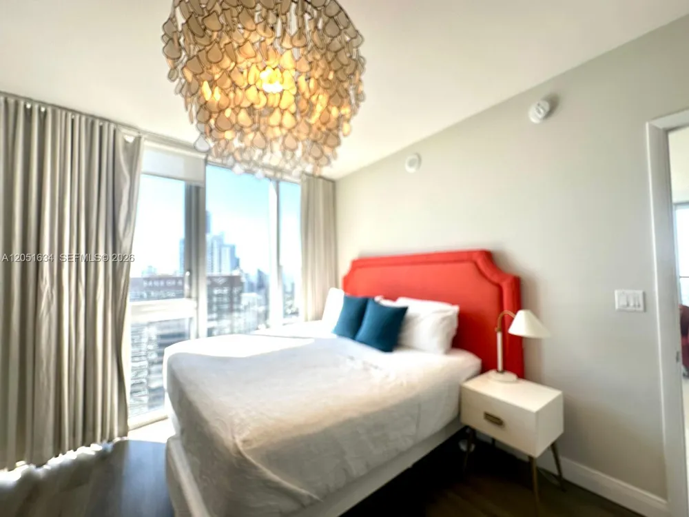 485 Brickell Ave #4408 Miami, FL 33131