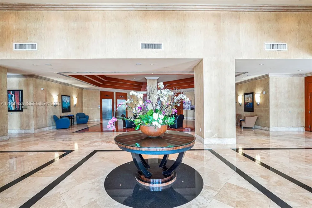7900 Harbor Island Dr #610 North Bay Village, FL 33141