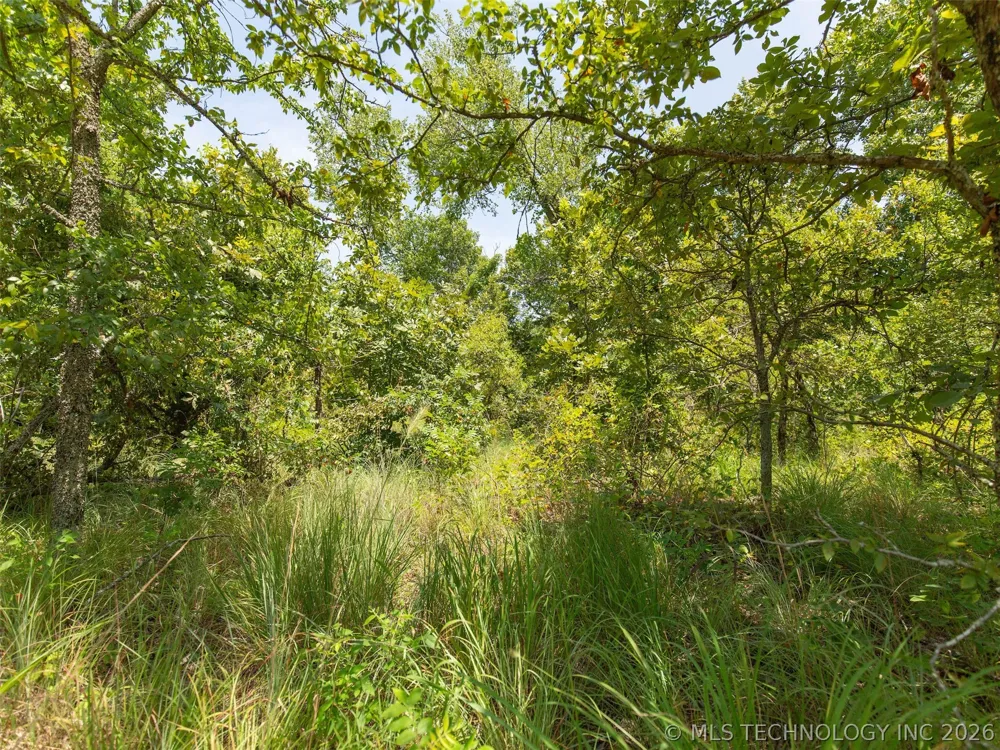 18 E 1147 ROAD Eufaula, OK 74426
