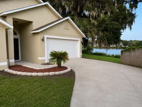815 DELFINO PLACE