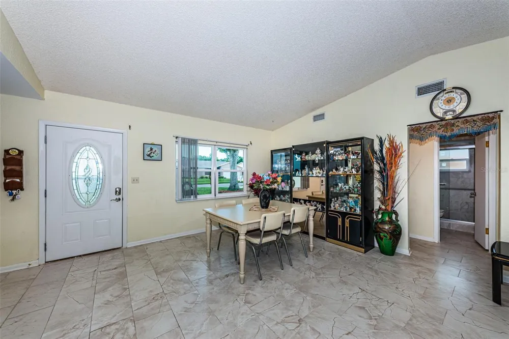 8419 125TH PLACE Largo, FL 33773