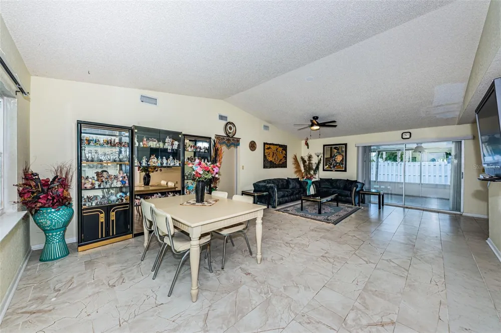 8419 125TH PLACE Largo, FL 33773