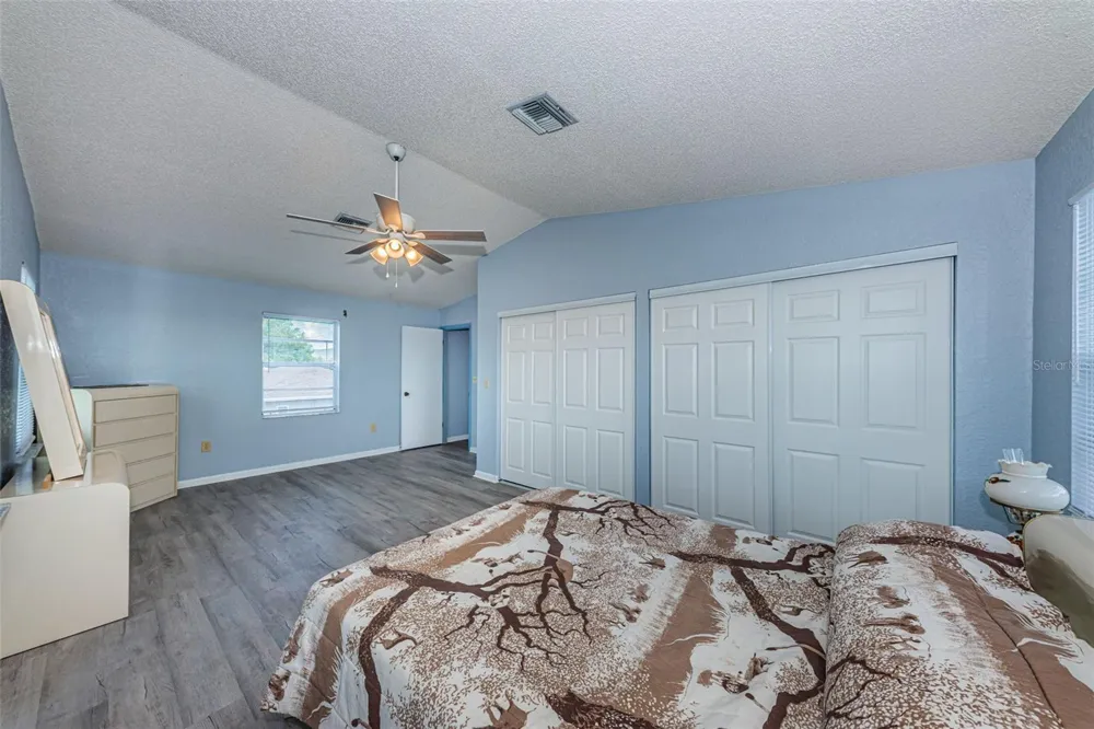 8419 125TH PLACE Largo, FL 33773