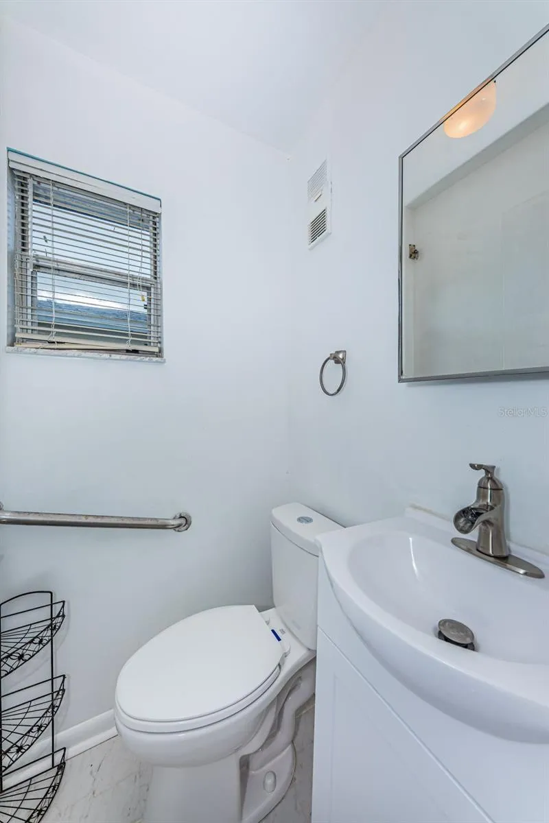 8419 125TH PLACE Largo, FL 33773