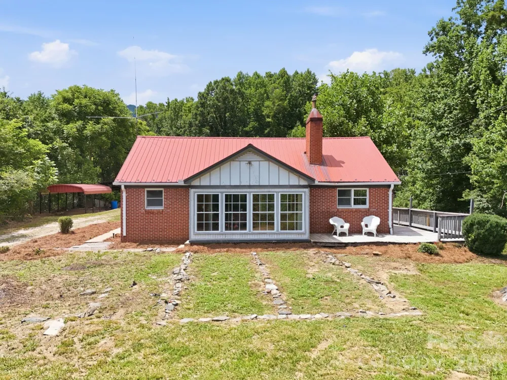 4125 NC 226A Marion, NC 28752