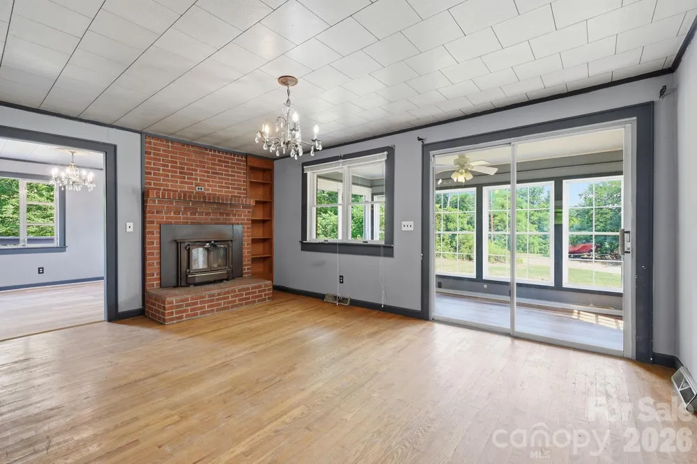 4125 NC 226A Marion, NC 28752