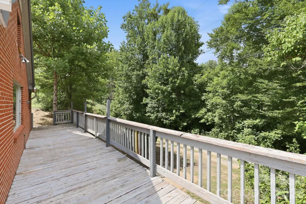4125 NC 226A Marion, NC 28752