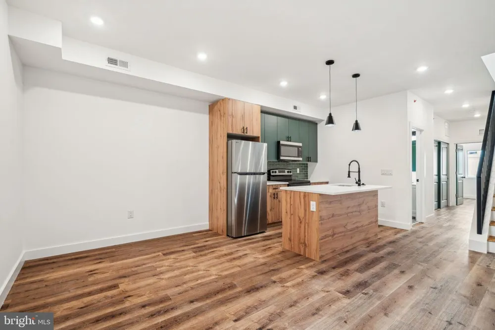 2630 11TH STREET #3 Philadelphia, PA 19133